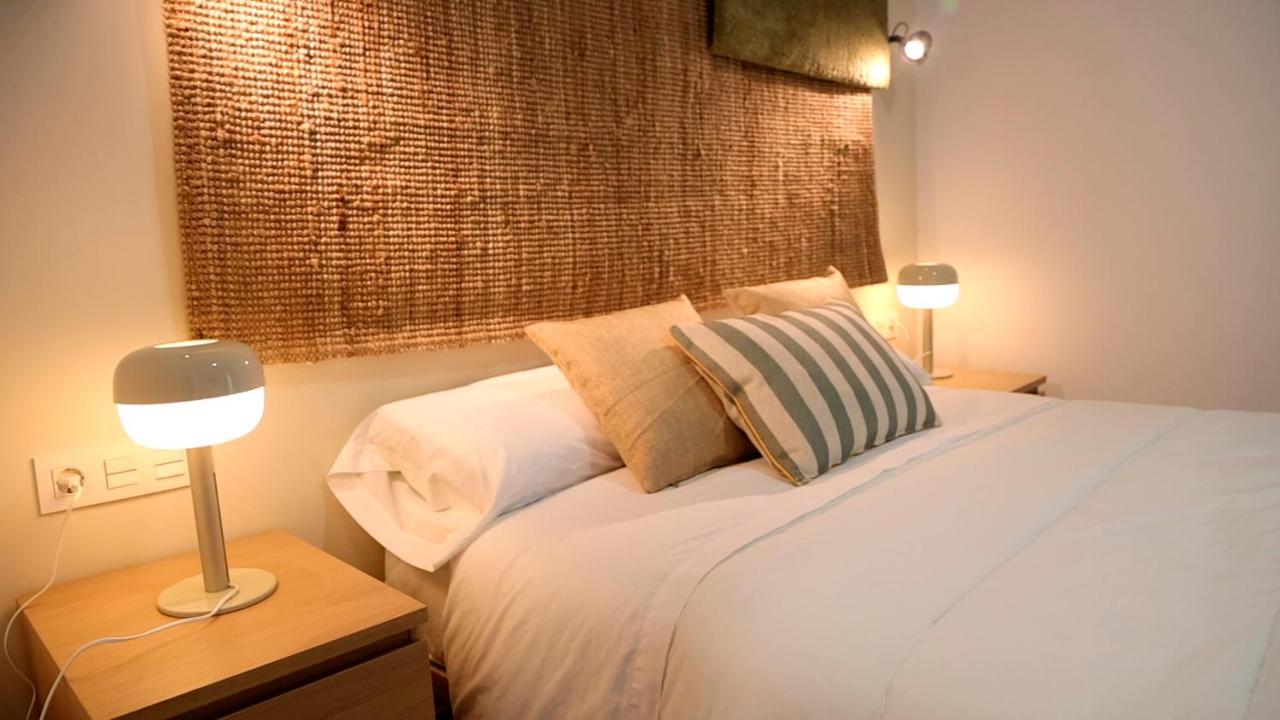 Hotel Los Alamos Boutique Пласенсія Екстер'єр фото