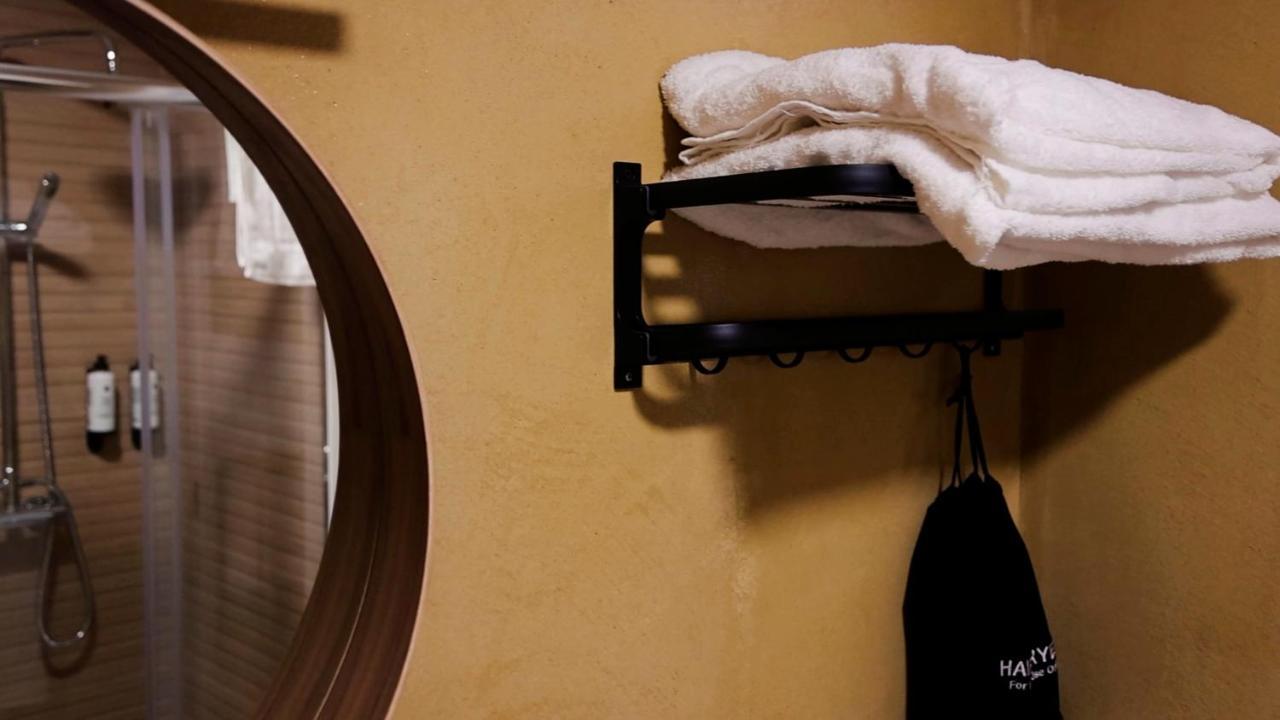 Hotel Los Alamos Boutique Пласенсія Екстер'єр фото